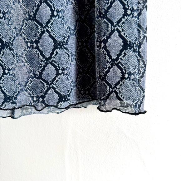 Vintage Semi-sheer Snakeprint (Python) Matching Set - Picture 8 of 8